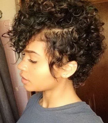 short-hairstyles-for-naturally-curly-hair-86_10 Short hairstyles for naturally curly hair