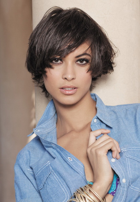 short-hairstyles-for-thick-straight-hair-89_11 Short hairstyles for thick straight hair