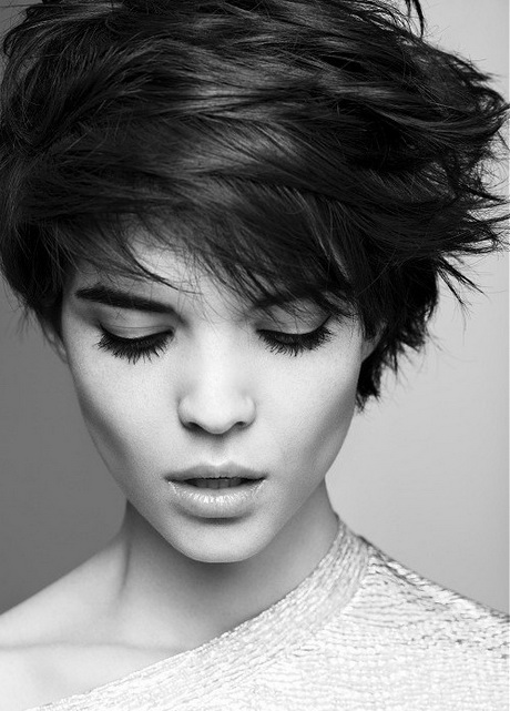 short-hairstyles-thick-hair-95_2 Short hairstyles thick hair