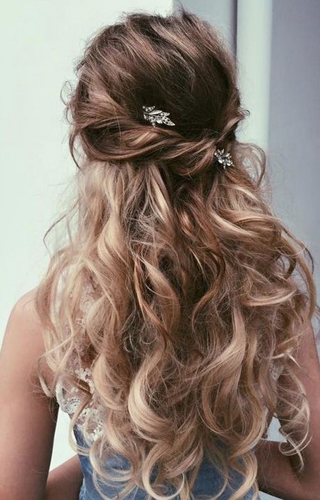 hottest-prom-hairstyles-2017-70_4 Hottest prom hairstyles 2017