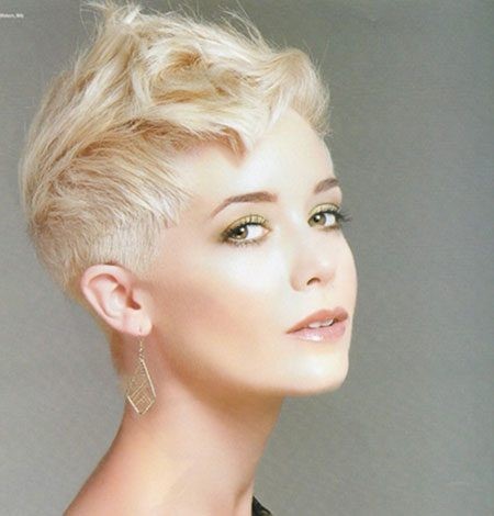 short-blonde-hairstyles-2017-15_17 Short blonde hairstyles 2017