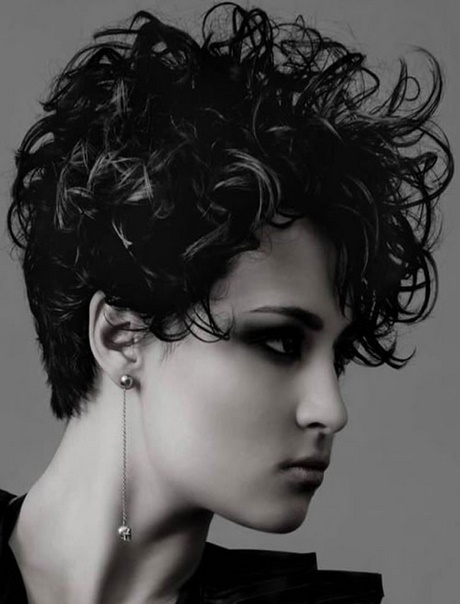 black-short-curly-hairstyles-2018-38_15 Black short curly hairstyles 2018