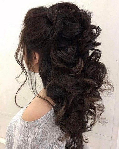 down-prom-hairstyles-2018-87_12 Down prom hairstyles 2018