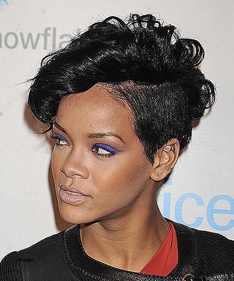 rihanna-short-hair-styles-2018-35_17 Rihanna short hair styles 2018