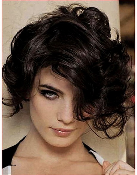 short-curly-hairstyles-for-women-2018-40_11 Short curly hairstyles for women 2018