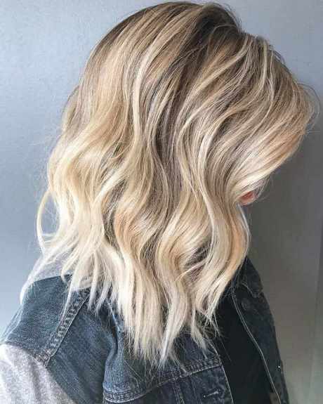 2021-medium-hair-trends-04_15 2021 medium hair trends