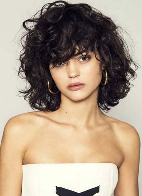 2021-short-curly-hairstyles-74_16 2021 short curly hairstyles