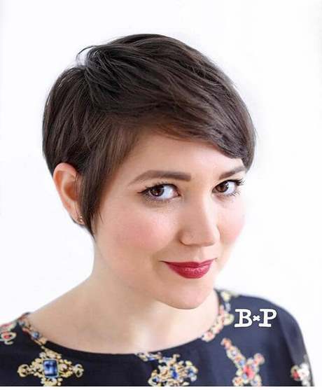 2021-short-hairstyles-for-round-faces-46_2 2021 short hairstyles for round faces