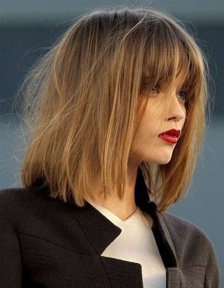 2021-short-hairstyles-with-bangs-85_8 2021 short hairstyles with bangs