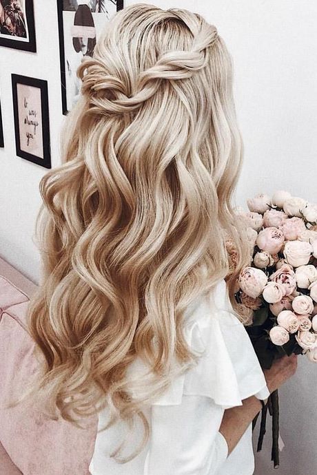 best-prom-hairstyles-2021-30_5 Best prom hairstyles 2021