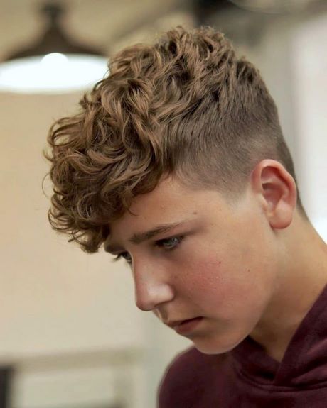 boy-hairstyles-2021-88_6 Boy hairstyles 2021