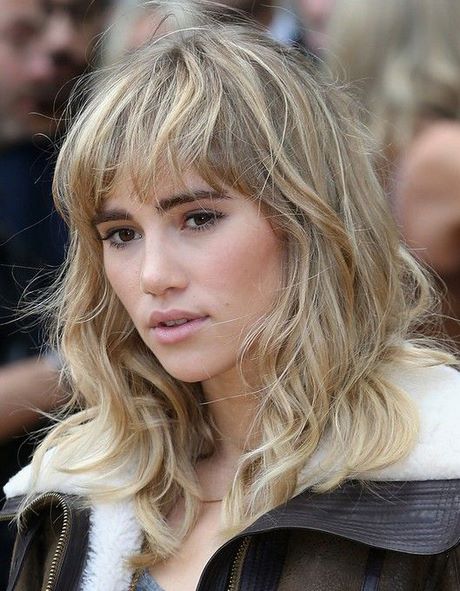 celebrity-hair-styles-2021-17 Celebrity hair styles 2021