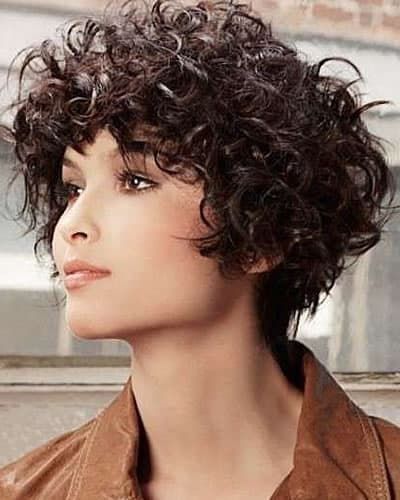 curly-short-hairstyles-2021-67 Curly short hairstyles 2021