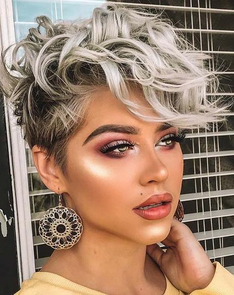 latest-short-hairstyles-for-2021-91_14 Latest short hairstyles for 2021