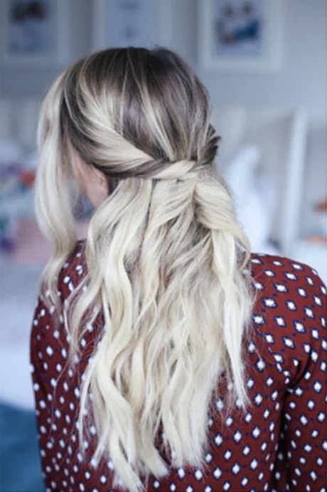 long-hair-hairstyles-2021-69_17 Long hair hairstyles 2021