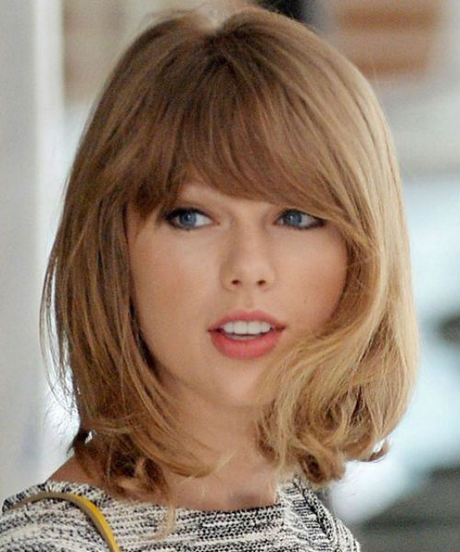 medium-length-haircuts-with-bangs-2021-04 Medium length haircuts with bangs 2021