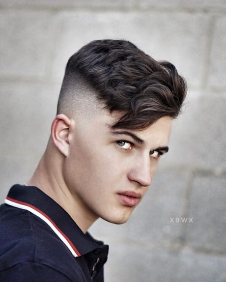 mens-hairstyle-for-2021-29_13 Mens hairstyle for 2021
