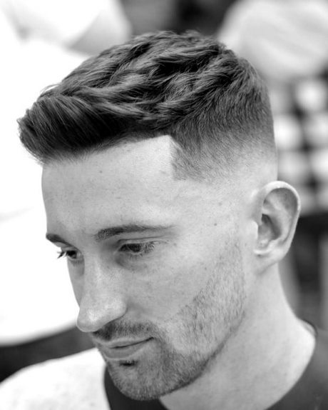 mens-hairstyles-of-2021-46_17 Mens hairstyles of 2021