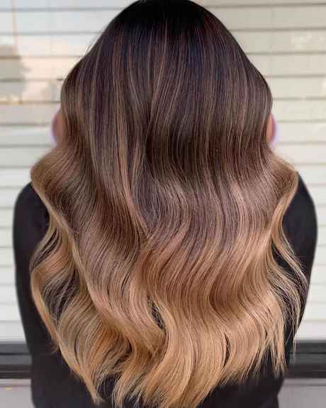 ombre-hairstyles-2021-50_4 Ombre hairstyles 2021