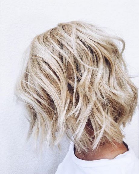 short-blonde-hairstyles-2021-48_6 Short blonde hairstyles 2021