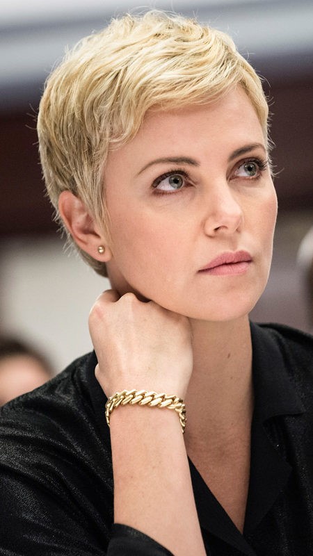 charlize-theron-pixie-haircut-89_9 Charlize theron pixie haircut