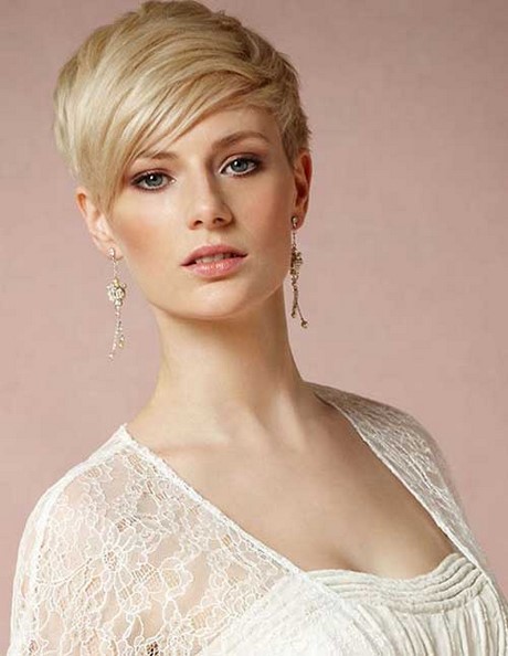 feminine-pixie-cuts-for-round-faces-42_8 Feminine pixie cuts for round faces