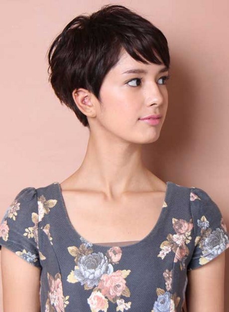 short-cropped-pixie-hairstyles-79_17 Short cropped pixie hairstyles