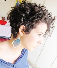 short-pixie-curly-hairstyles-68_2 Short pixie curly hairstyles