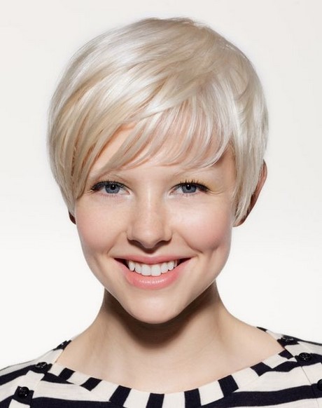 straight-hair-pixie-cut-95_3 Straight hair pixie cut