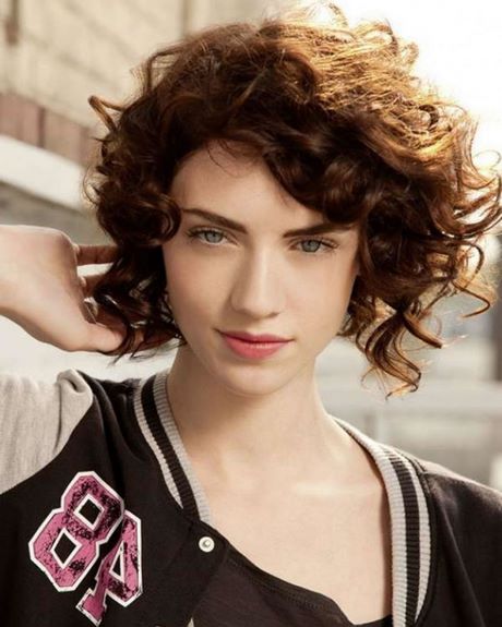 curly-bob-hairstyles-2019-67 Curly bob hairstyles 2019