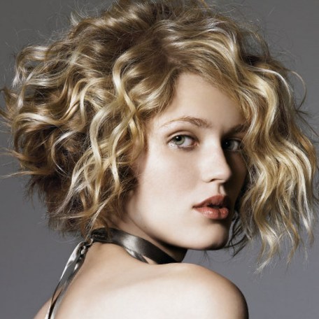 curly-bob-hairstyles-2019-67_14 Curly bob hairstyles 2019