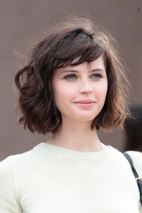curly-bob-hairstyles-2019-67_18 Curly bob hairstyles 2019