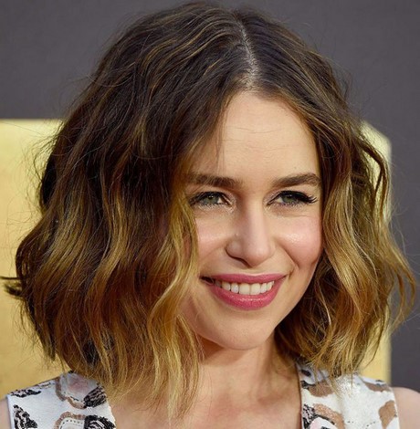 curly-bob-hairstyles-2019-67_7 Curly bob hairstyles 2019
