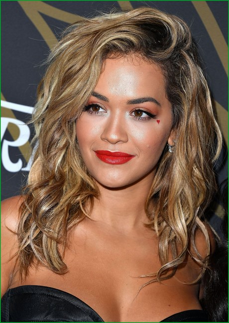 cute-celebrity-hairstyles-2019-95_13 Cute celebrity hairstyles 2019