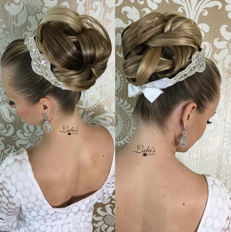 hairstyle-bridesmaid-2019-85_10 Hairstyle bridesmaid 2019