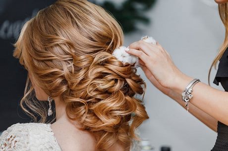 hairstyle-bridesmaid-2019-85_11 Hairstyle bridesmaid 2019