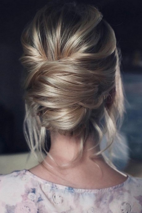 hairstyle-updo-2019-07_13 Hairstyle updo 2019