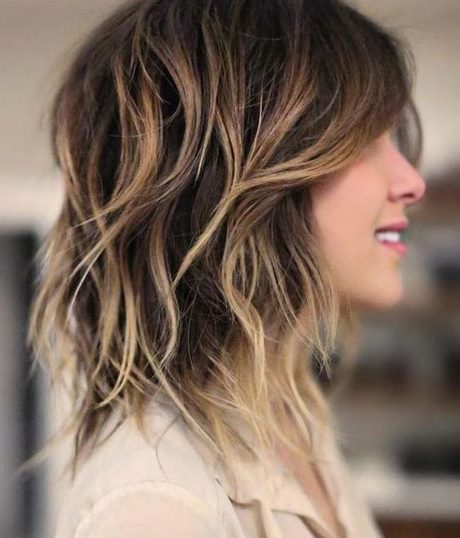 medium-hairstyles-women-2019-59_4 Medium hairstyles women 2019