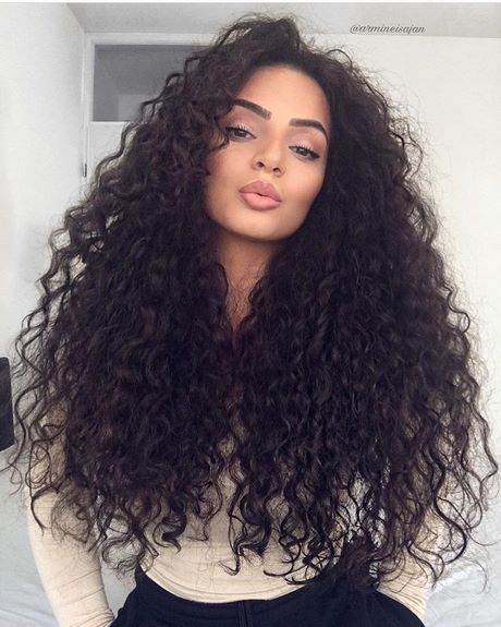 natural-curly-hairstyles-2019-76_12 Natural curly hairstyles 2019