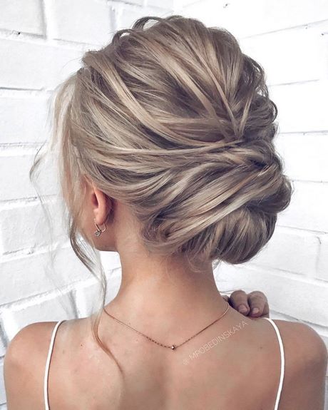 prom-hair-2019-updo-46_4 Prom hair 2019 updo