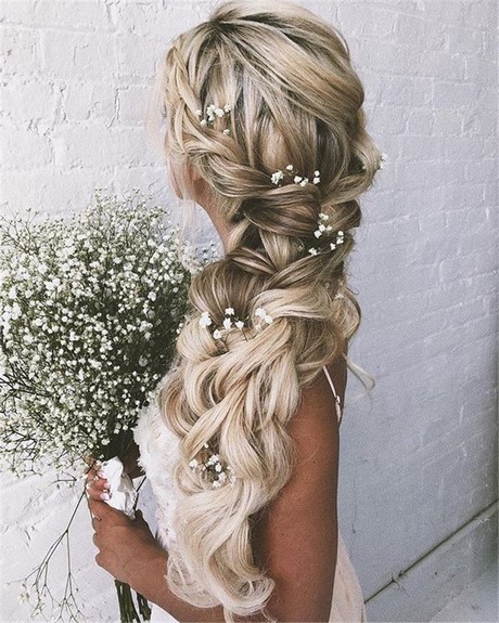 prom-hairstyles-for-2019-20_11 Prom hairstyles for 2019