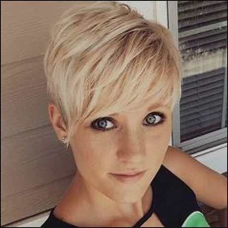 short-hairstyle-pictures-for-2019-22_10 Short hairstyle pictures for 2019