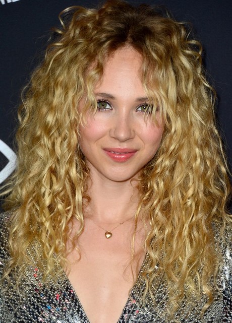 2022-curly-hairstyles-55_16 2022 curly hairstyles