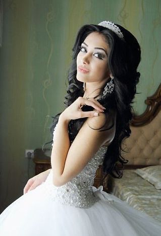 asian-bridal-hairstyles-2022-43_6 Asian bridal hairstyles 2022