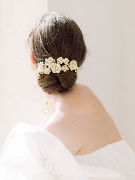 bride-hairstyles-2022-95 Bride hairstyles 2022