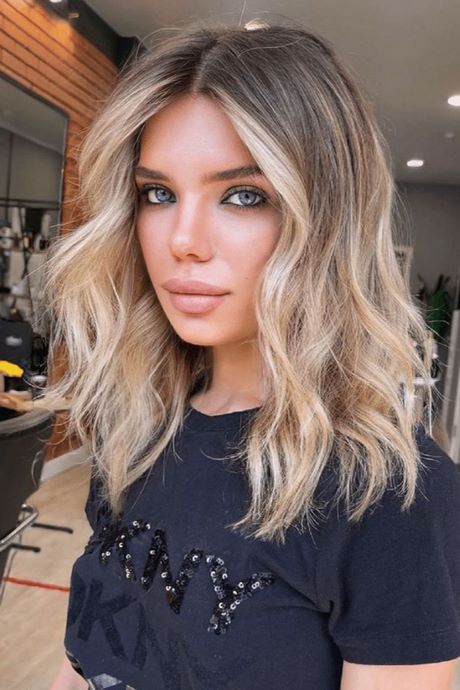 hairstyles-for-medium-length-hair-2022-74_10 Hairstyles for medium length hair 2022