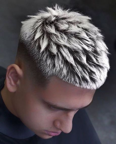 latest-mens-hairstyles-2022-73_8 Latest mens hairstyles 2022