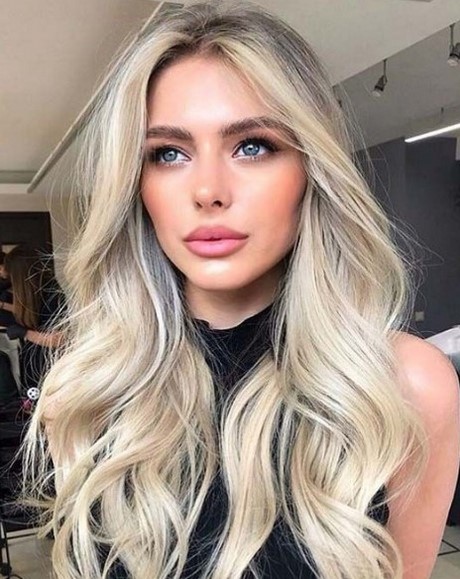 long-hair-styles-2022-76_15 Long hair styles 2022