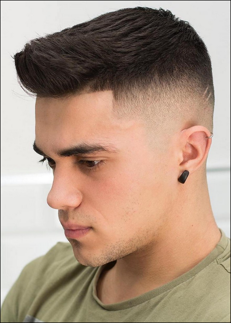 mens-short-hairstyles-2022-57 Mens short hairstyles 2022