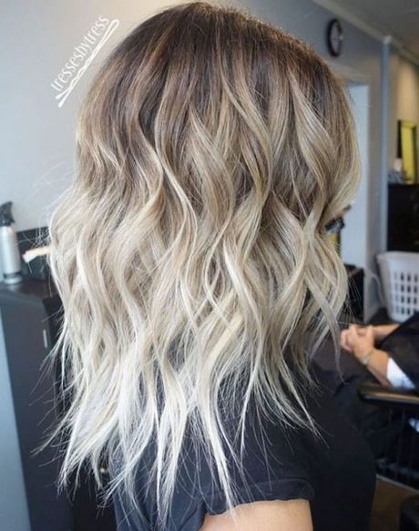 ombre-hairstyles-2022-81_18 Ombre hairstyles 2022